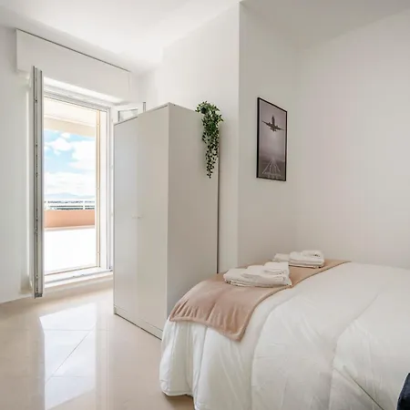 White Horizon Macchie (Bari)